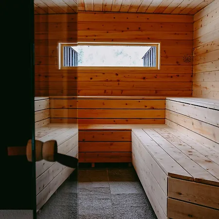 Seebichl Adults Only Designhotel - Pool & Dine מלון